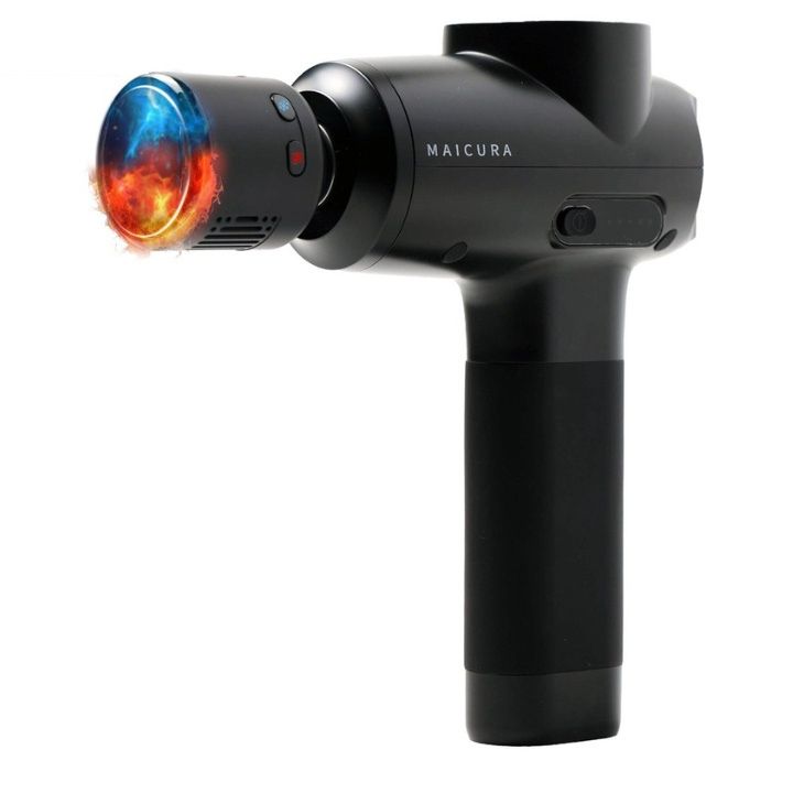 Zijaanzicht van de Maicura PRO GEN2 massage gun met koude / warmte opzetstuk erop.